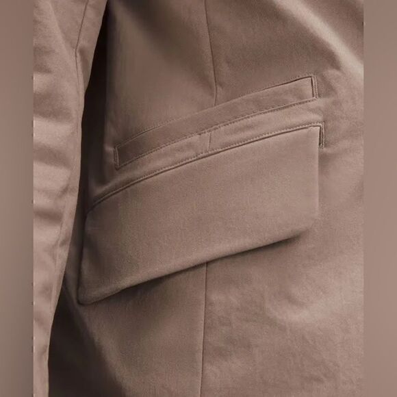 Lululemon Relaxed Fit Twill Blazer - Picture 4 of 8